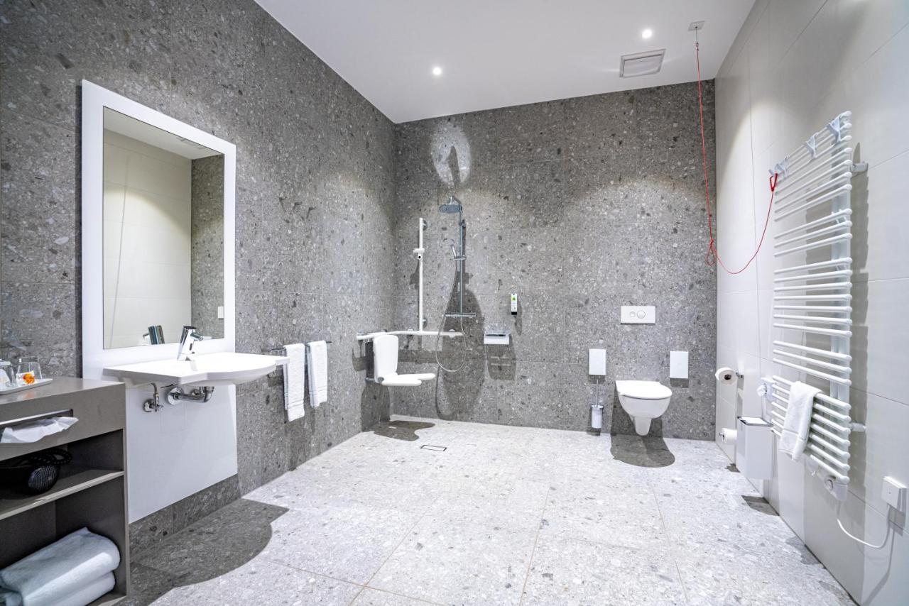 Hotel An Der Therme Bad Sulza Bagian luar foto