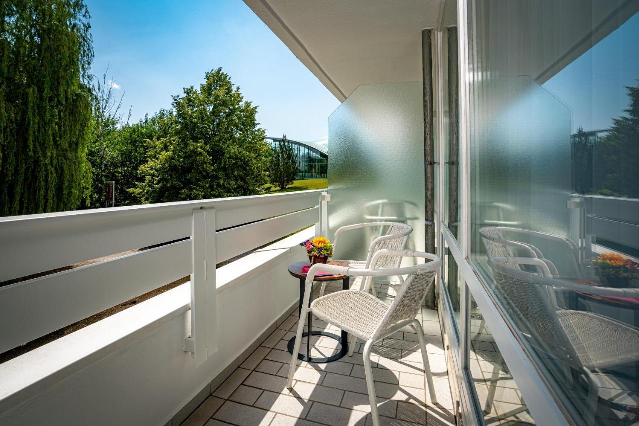 Hotel An Der Therme Bad Sulza Bagian luar foto