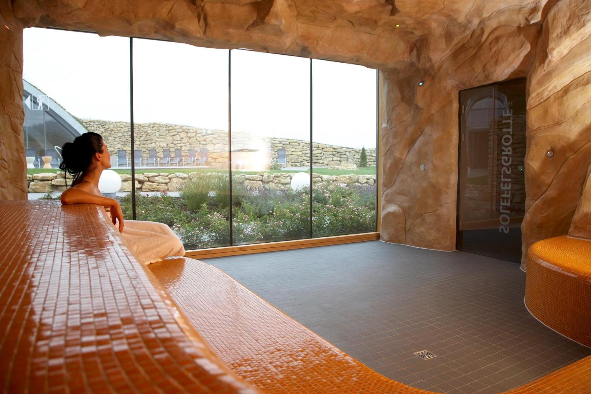 Hotel An Der Therme Bad Sulza Bagian luar foto