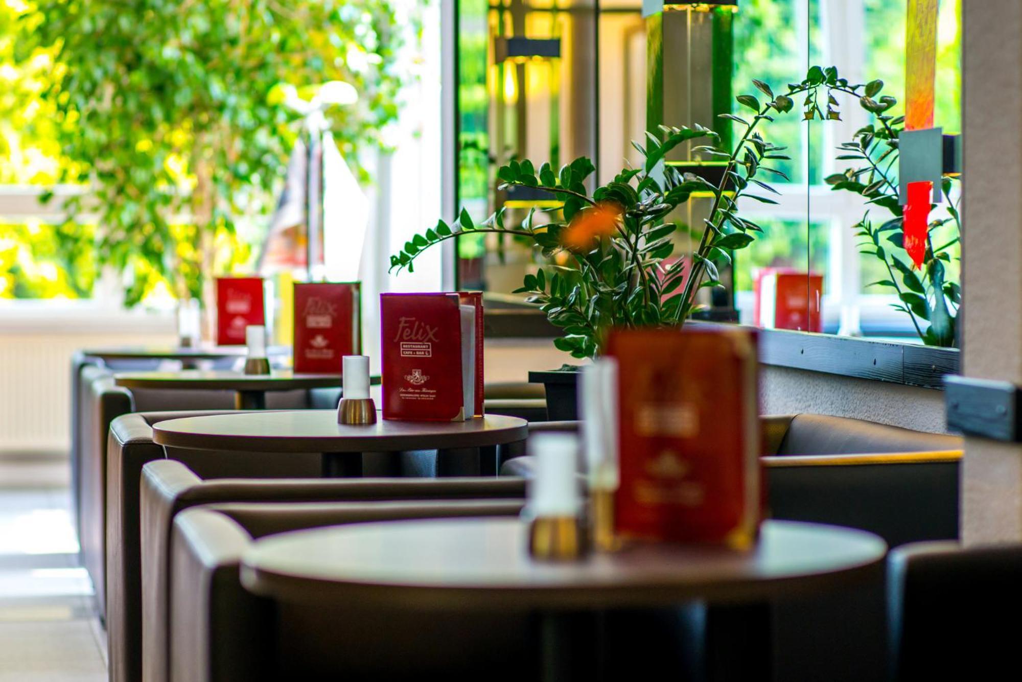 Hotel An Der Therme Bad Sulza Bagian luar foto