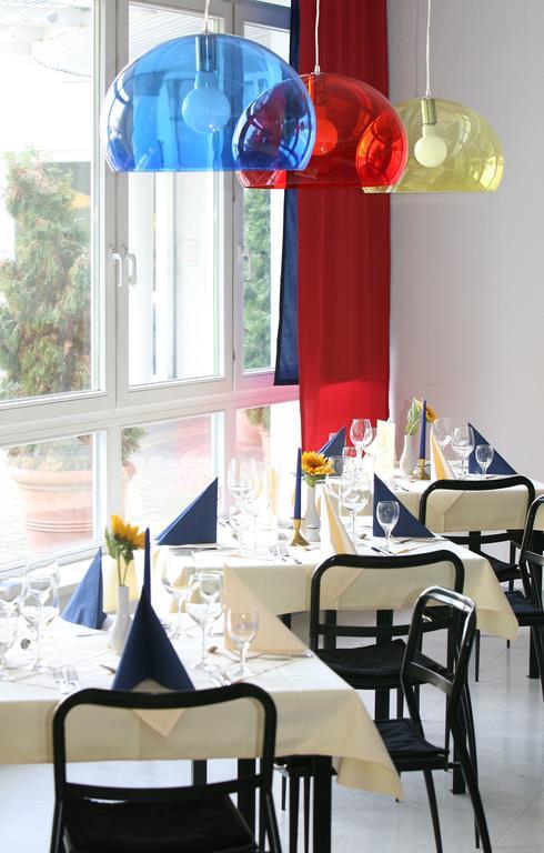 Hotel An Der Therme Bad Sulza Bagian luar foto